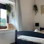 Le Belle-vue *